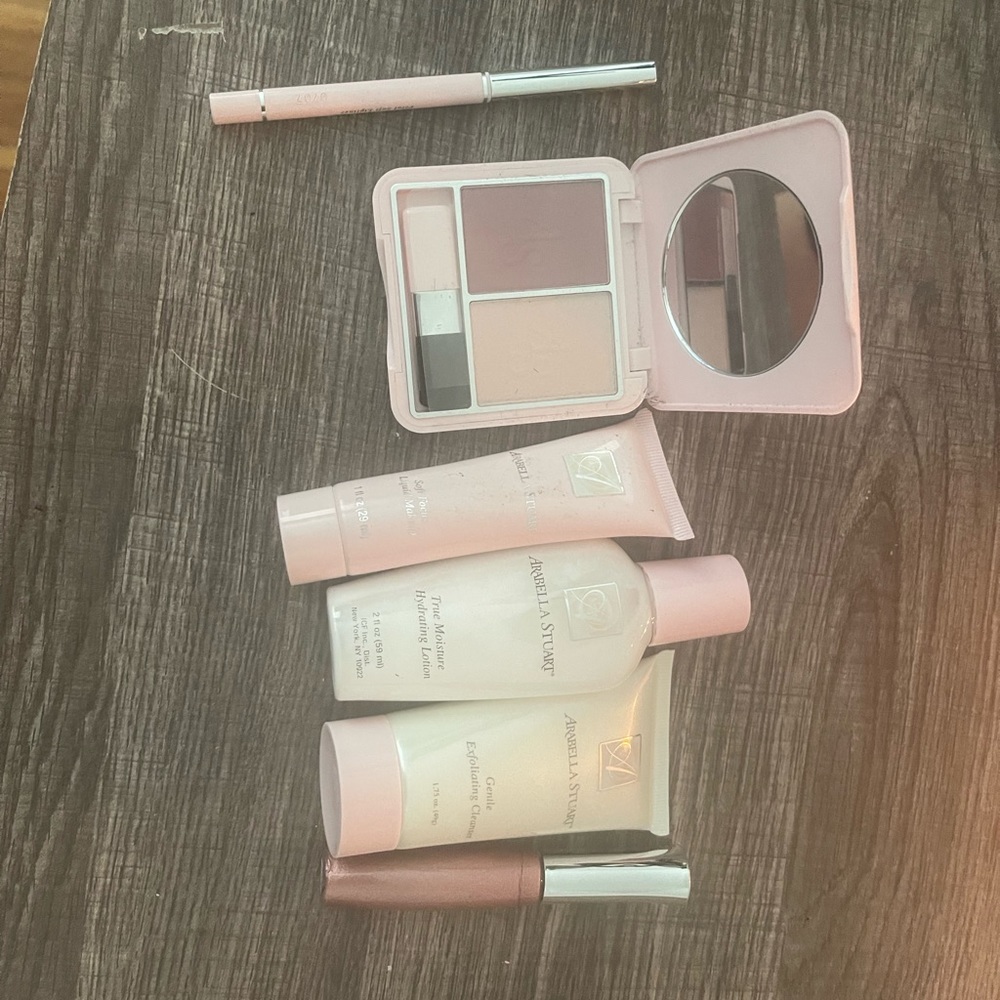 Brand new make up